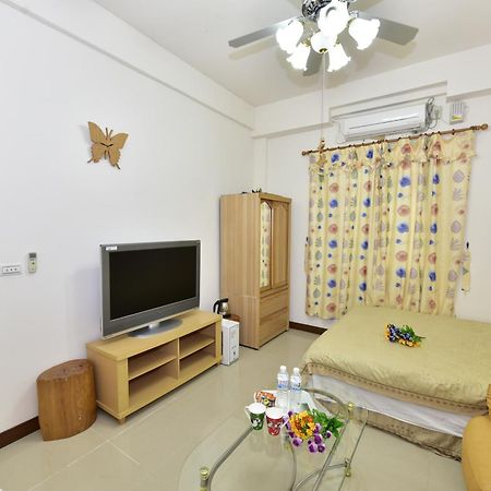 Ez Bay Homestay Chenggong Bagian luar foto