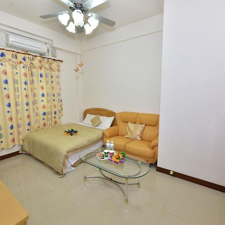 Ez Bay Homestay Chenggong Bagian luar foto